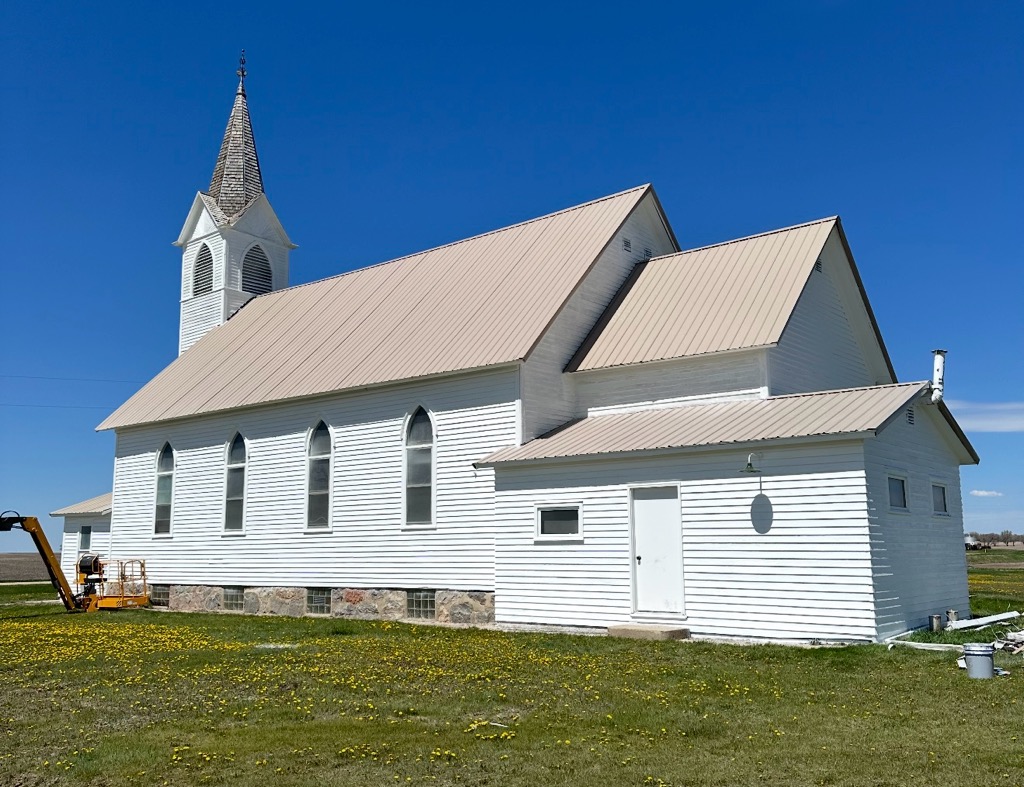 Why Minot Homeowners Are Ditching Old Shingles for Metal Roofs in 2026 